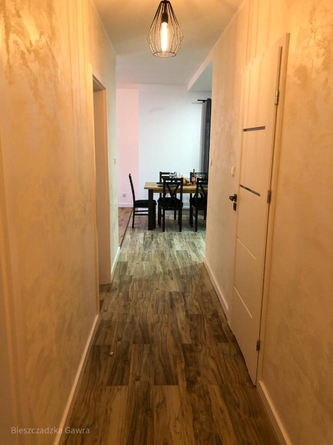 Apartament Caloroczny Bieszczadzka Gawra Ustrzyki Dolne Eksteriør bilde