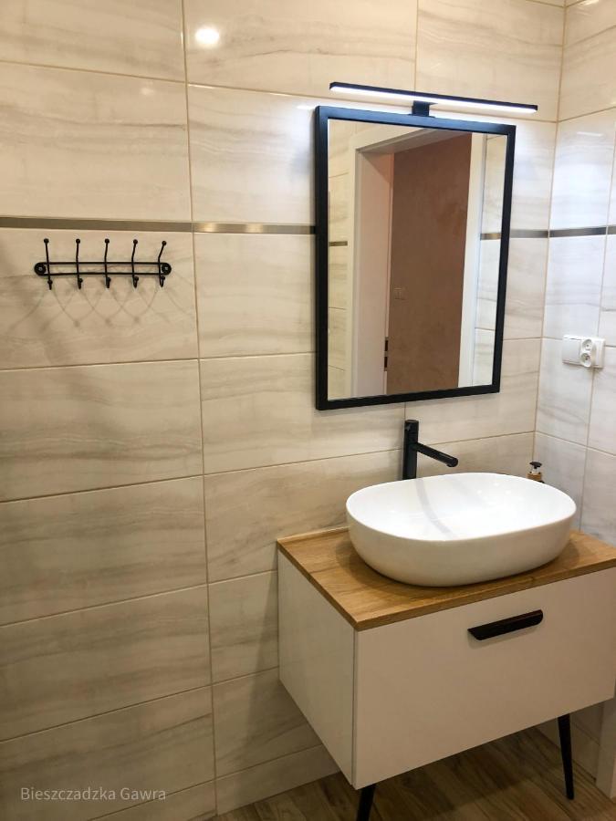 Apartament Caloroczny Bieszczadzka Gawra Ustrzyki Dolne Eksteriør bilde