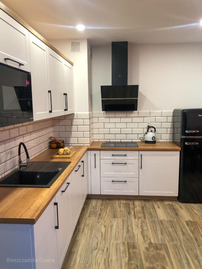 Apartament Caloroczny Bieszczadzka Gawra Ustrzyki Dolne Eksteriør bilde